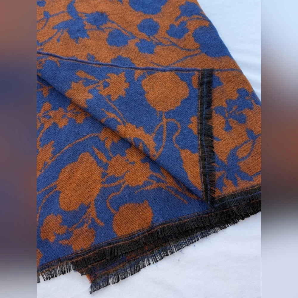 Floral Reversible Blanket Scarf - Picture 8 of 8